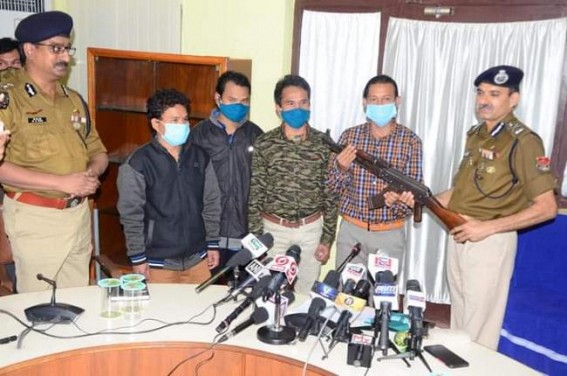 4 top leaders of NLFT (BM)  including Deputy Chief of Army Staff surrendered before DGP Tripura at PHQ